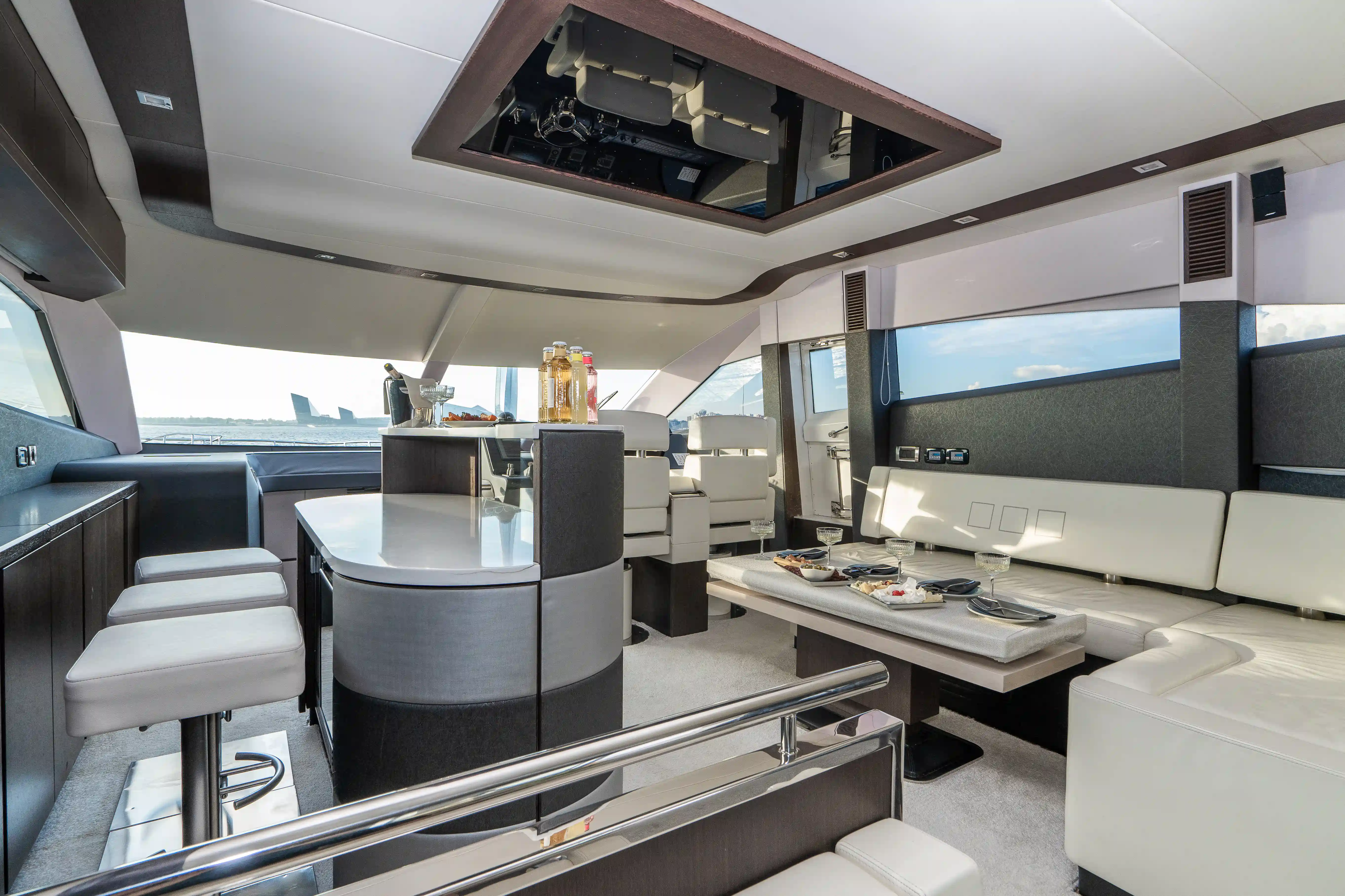 Яхта  «Galeon 640» image- 22